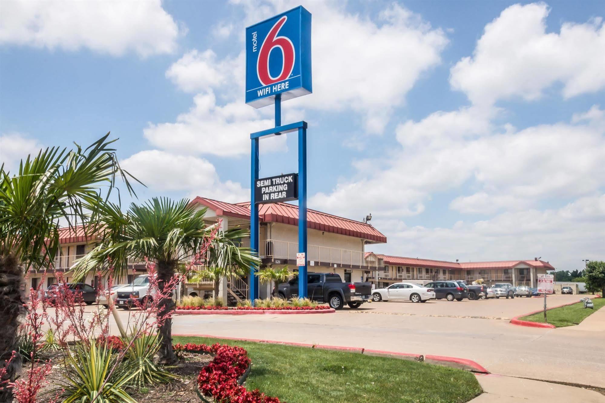 Motel 6-Mesquite, TX - Rodeo - Convention Ctr Esterno foto